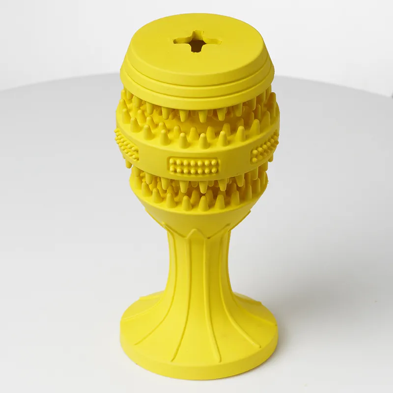 tasse guindée